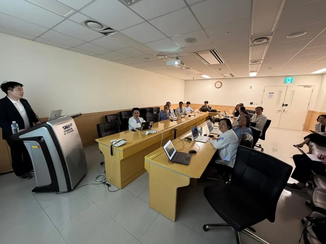 Seoul National University Bundang Hospital · Senior Faculty Vibe Lab, Session 2